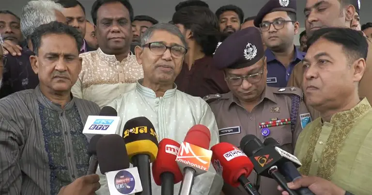 মুক্তিযোদ্ধা মন্ত্রী আহমেদ আযম খান